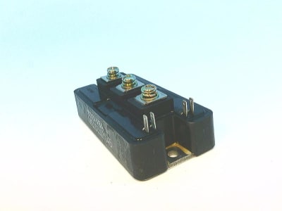 TOSHIBA MG200J2YS45
