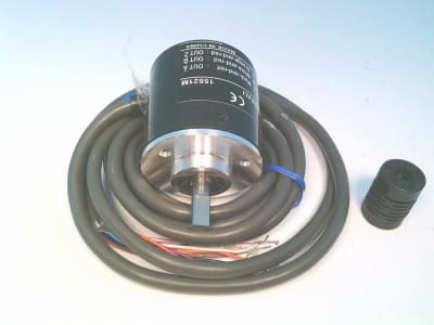 OMRON E6B2-CWZ1X 2000P/R 2M