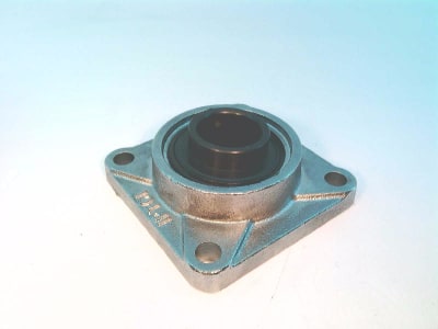 IPTCI BEARINGS BUCNPF207-23