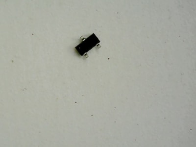 VISHAY BZX84C20-V-GS08