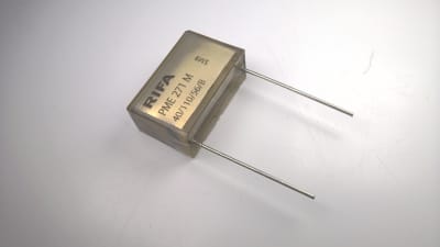 KEMET PME271M633KR30