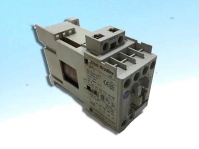 ALLEN BRADLEY 100-C23UDJ01