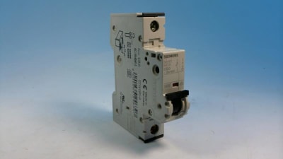 SIEMENS 5SY6-150-8