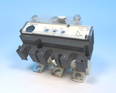 SCHNEIDER ELECTRIC LV429072