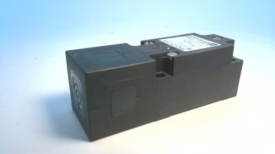 SCHNEIDER ELECTRIC XSC-C157139
