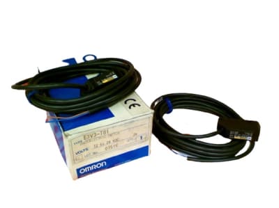 OMRON E3V3-T81