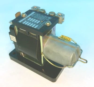 ALLEN BRADLEY 810-A06C