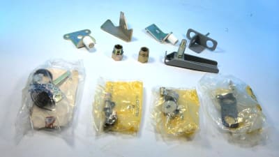 SCHNEIDER ELECTRIC 9423M4L