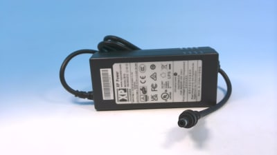 XP POWER VEC65US12