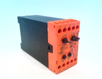 DOLD BA9067.38/001-3AC50/60-400V-5A
