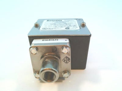 BARKSDALE E1H-R15-F2