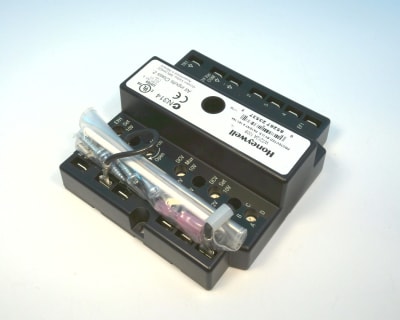 HONEYWELL W7212A-1009