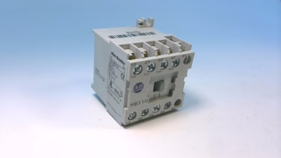 ALLEN BRADLEY 700-MB310A4S
