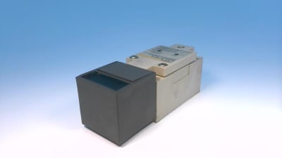 OMRON E2Q-N15-F3