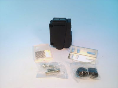 IDEC 1SF-P03M