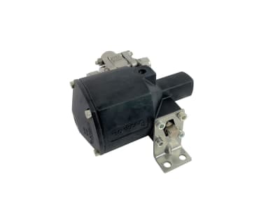 SWAGELOK SS-63XTS8-F8