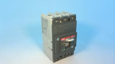 ASEA BROWN BOVERI XT1B 160 TMD 16-450 3P F F
