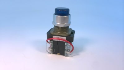ALLEN BRADLEY 800T-QTH24B