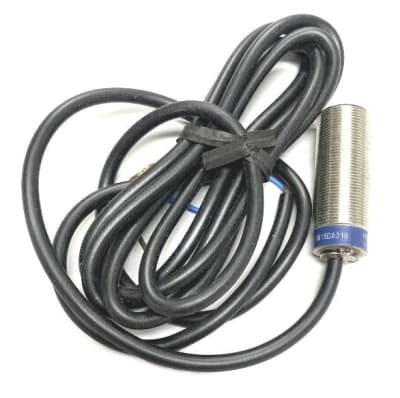 SCHNEIDER ELECTRIC XS1M18DA210PTF