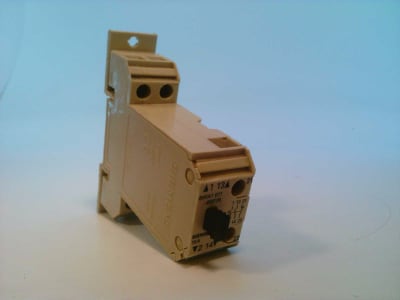 SIEMENS 8WA1011-8SF28