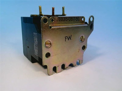SCHNEIDER ELECTRIC 31035-067-50