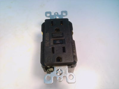 LEVITON 8599-E