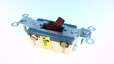 HUBBELL 1201-PL7