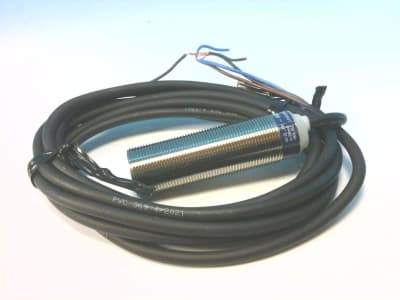 TELEMECANIQUE SENSORS XS518BLNAL2