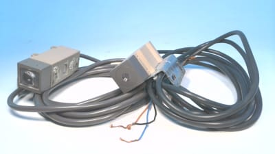 OMRON E3L-2B4-50
