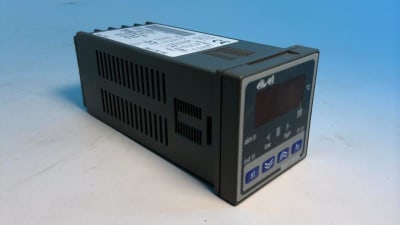 SCHNEIDER ELECTRIC EWTQ 915