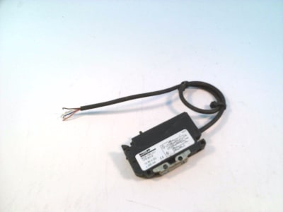 BALLUFF BOS-74K-UU-1FR-BO-Z