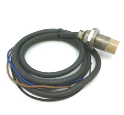 OMRON TL-X10MF1