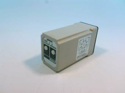 OMRON LG2-AB 100AC