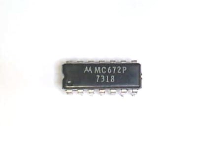 NXP SEMICONDUCTOR MC672P