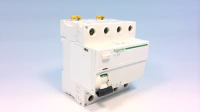 SCHNEIDER ELECTRIC A9R35440