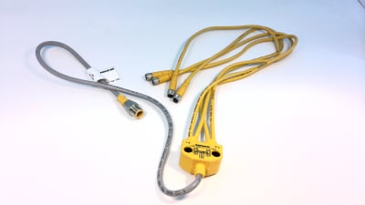 TURCK V4RS-0.5/PKG4M-0.5/0.5/0.5/0.5/S651
