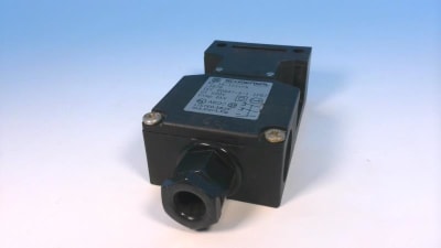 SCHMERSAL AZ-16-12ZVRK-1876