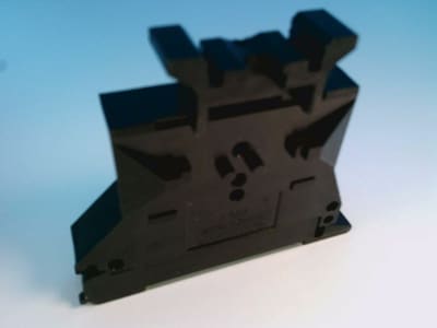 TE CONNECTIVITY 0135F