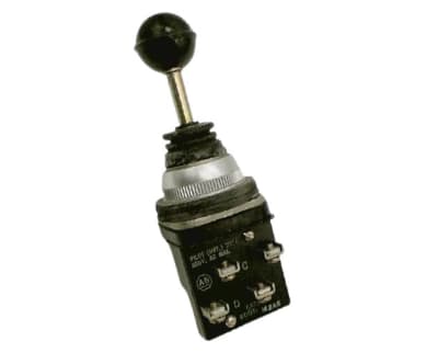 ALLEN BRADLEY 800T-M2A6