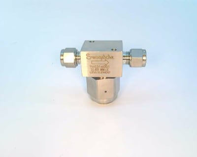 SWAGELOK SS-8TF-MM-LE