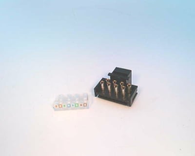 TE CONNECTIVITY 554546-1