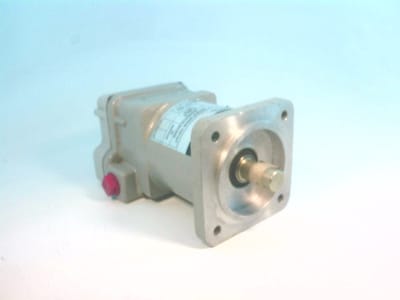 HUBBELL 2220-111CC13