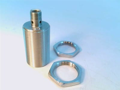 PEPPERL & FUCHS NJ10-30GM50-E2-V1