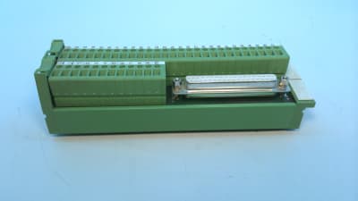 PHOENIX CONTACT UM 45-D37SUB/B/FRONT/Q