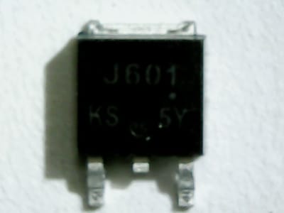 RENESAS 2SJ601-ZK-E1-AZ