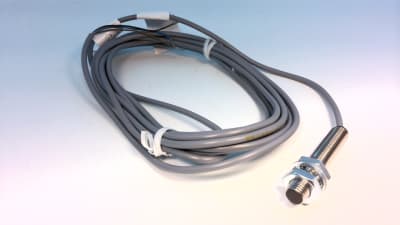 BALLUFF BES-516-324-EO-C