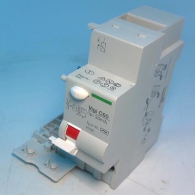 SCHNEIDER ELECTRIC 26581