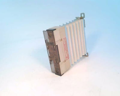OMRON G3PE-215B DC12-24