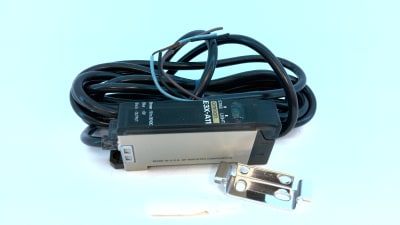 OMRON E3X-A11-2M