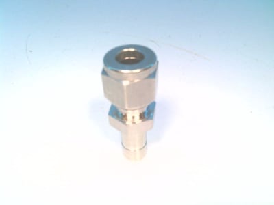 SWAGELOK SS-8M0-R-6